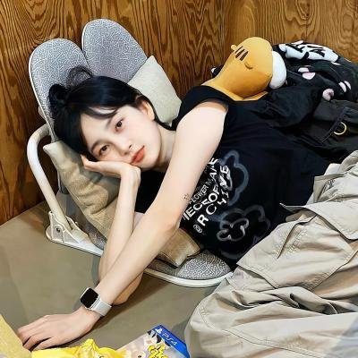 樱花树下的时间胶囊